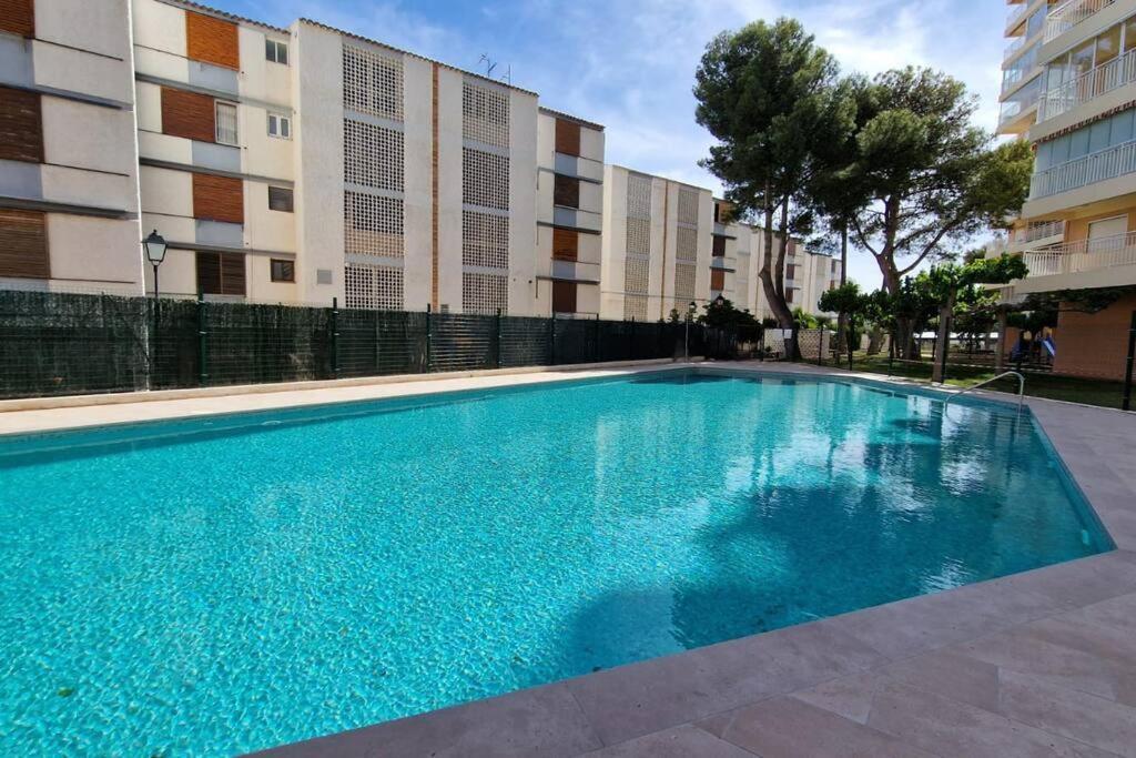 Apartamento 3 Habitaciones Con Piscina Y Vistas Al Mar Benicassim Exterior photo