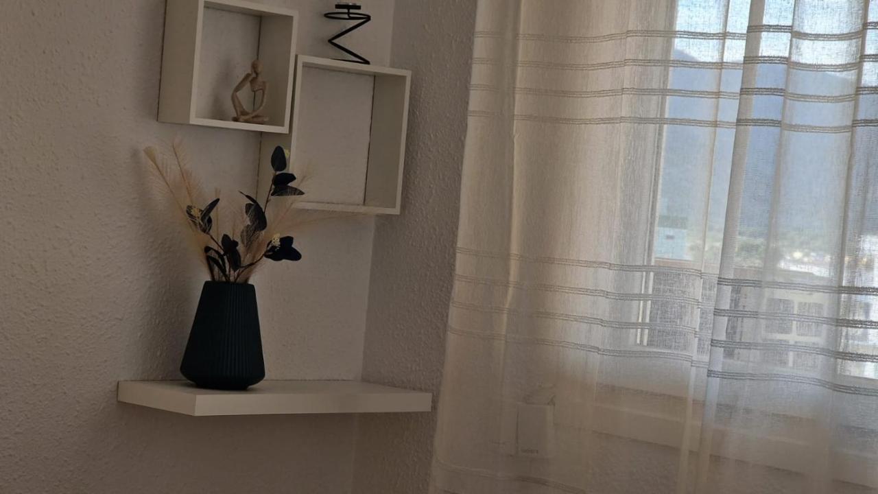 Apartamento 3 Habitaciones Con Piscina Y Vistas Al Mar Benicassim Exterior photo