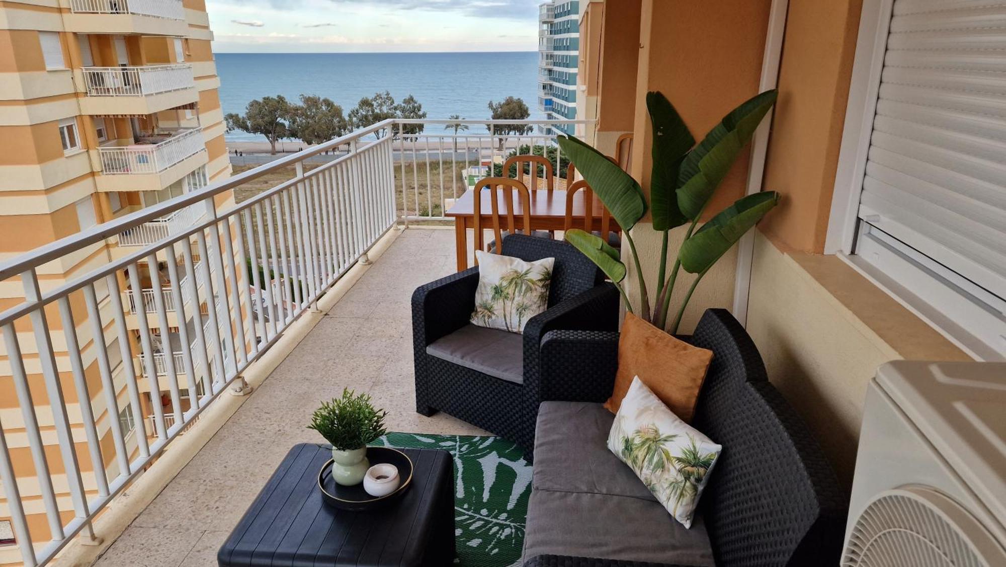 Apartamento 3 Habitaciones Con Piscina Y Vistas Al Mar Benicassim Exterior photo