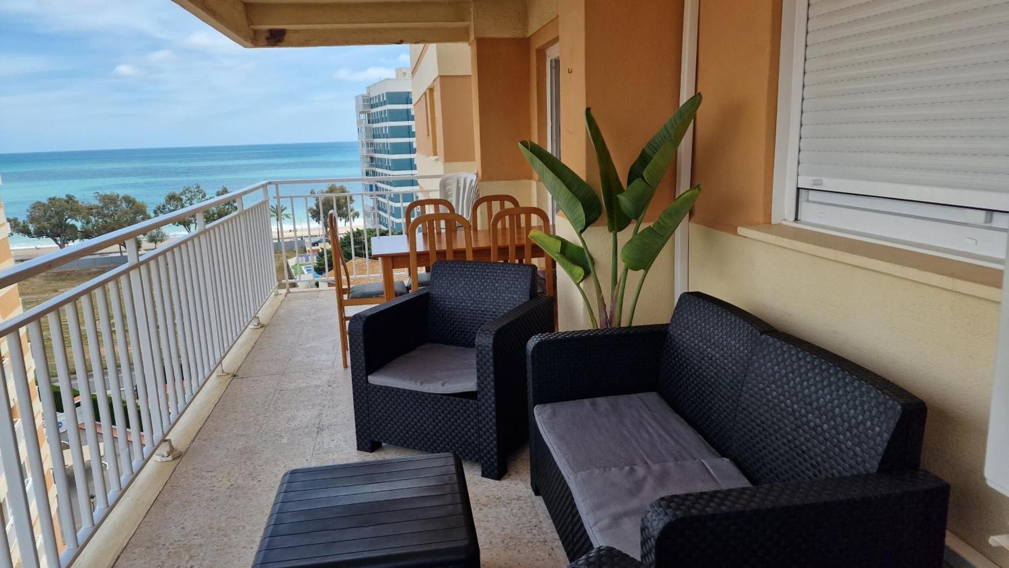 Apartamento 3 Habitaciones Con Piscina Y Vistas Al Mar Benicassim Exterior photo